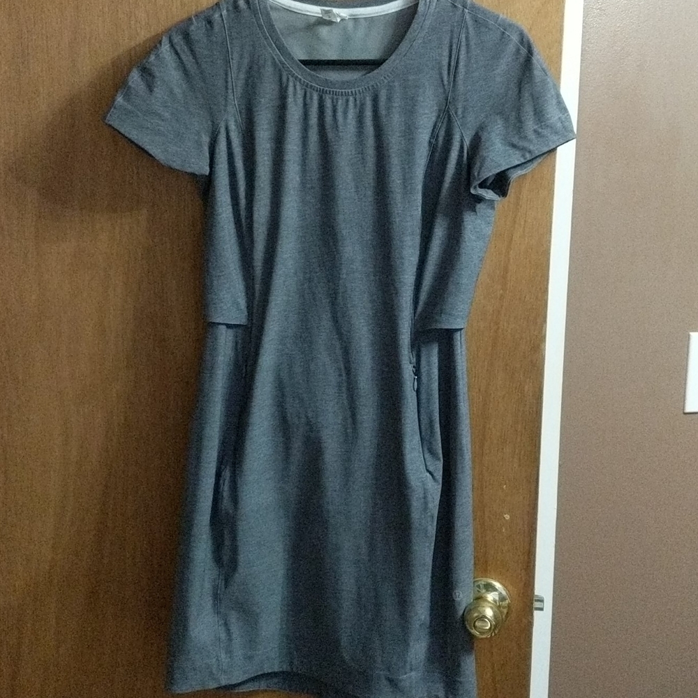 Lululemon &Go Endeavor Dress, EUC